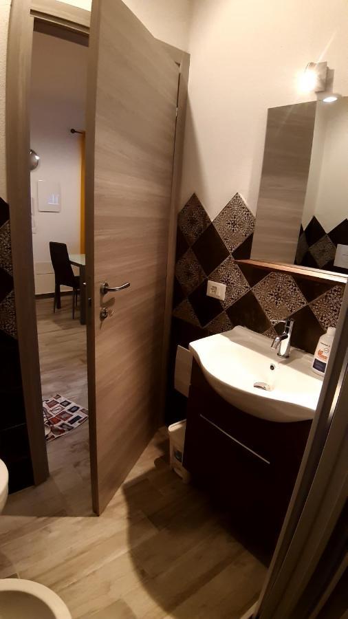 Domo In Terranoa, Old Town Apartment Olbia Luaran gambar